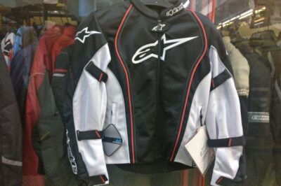 jaket bahan polyster